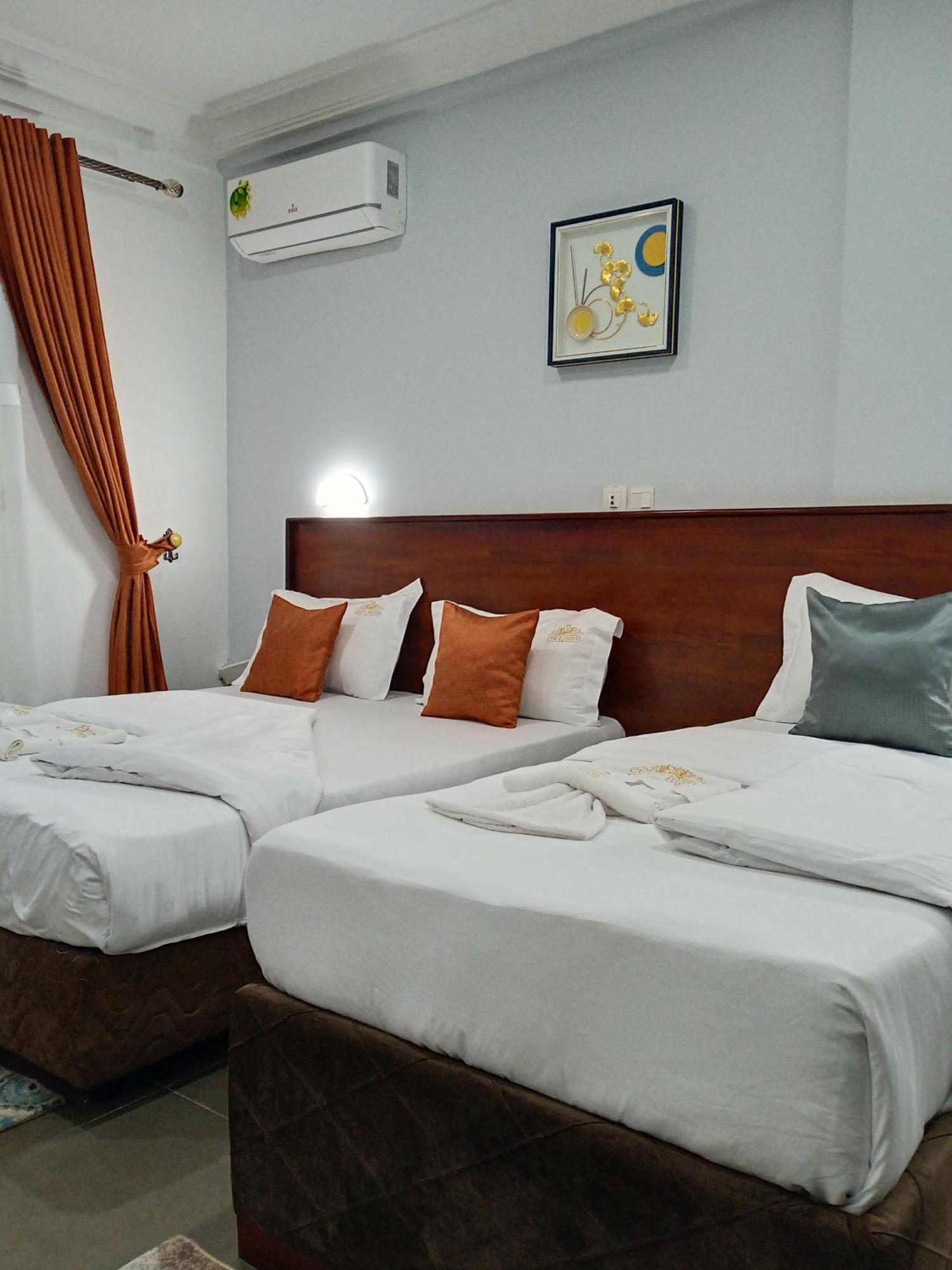 Cofe Hotel Yaoundé Екстериор снимка