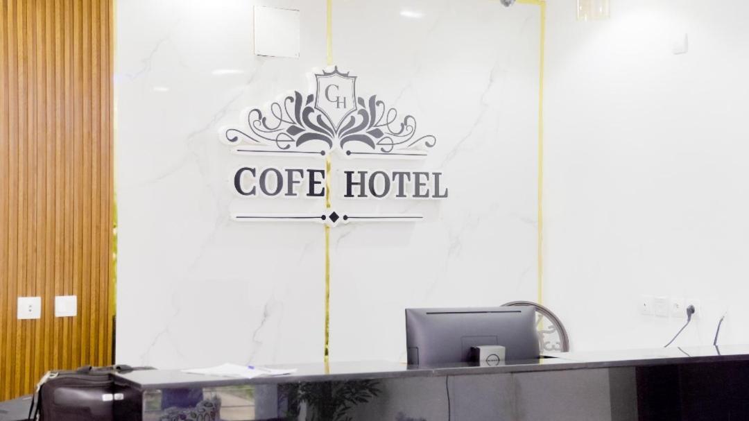 Cofe Hotel Yaoundé Екстериор снимка