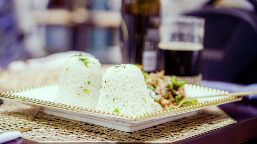 Cofe Hotel Yaoundé Екстериор снимка