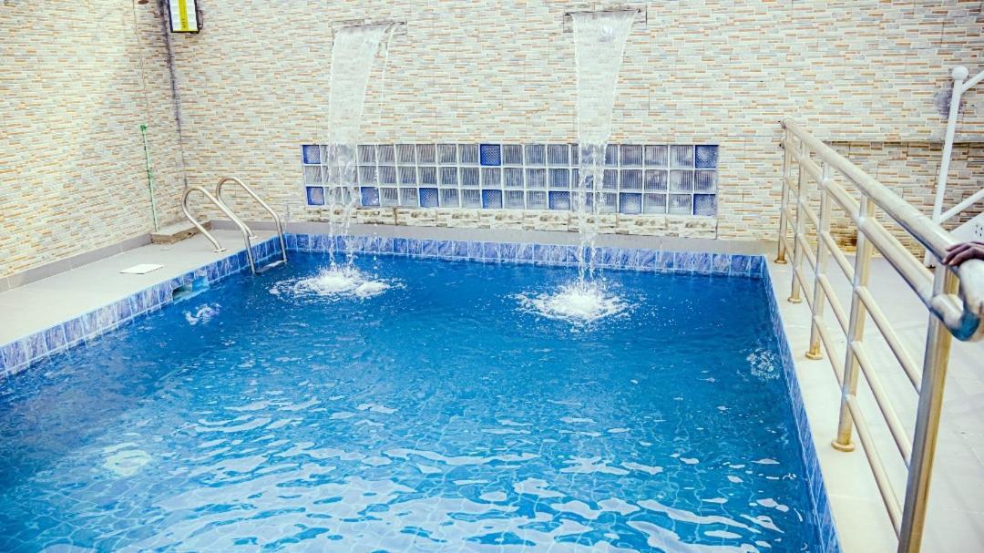 Cofe Hotel Yaoundé Екстериор снимка